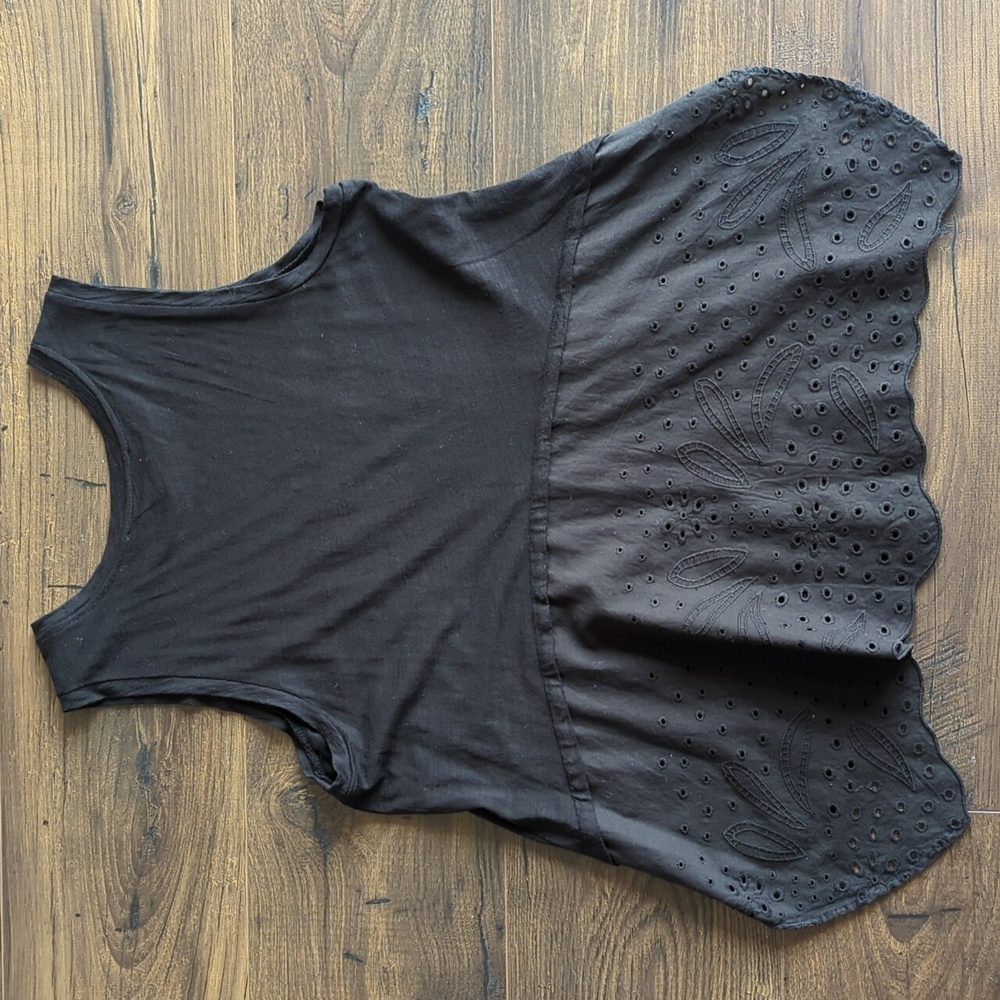 Ann Taylor Loft Eyelet Back Detail Sleeveless Top